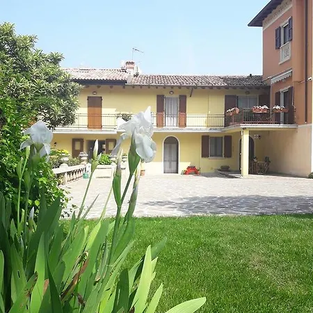 Cascina La Scala Salo